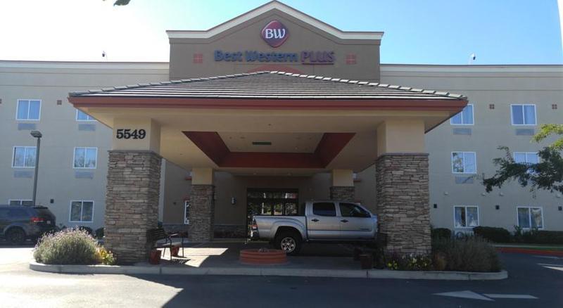 Best Western Plus Delta Inn & Suites Oakley Eksteriør billede